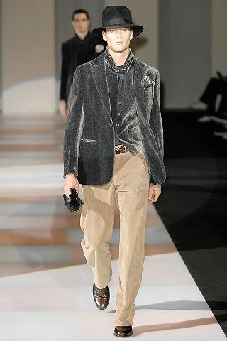Look 16